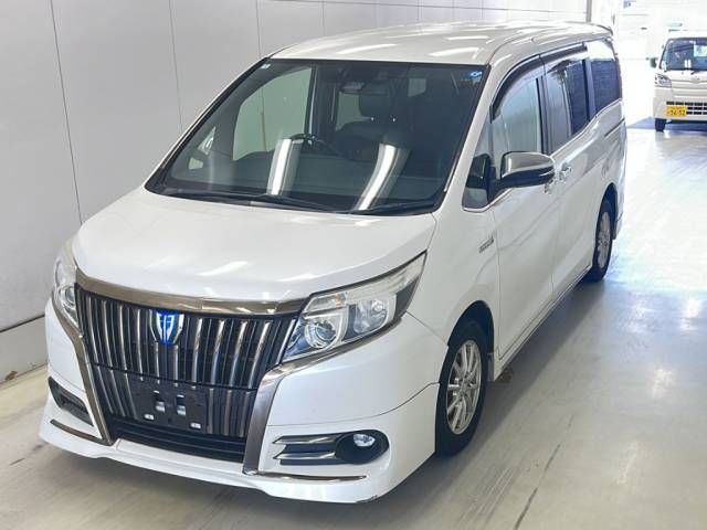 2016 Toyota Esquire ハイブリッドGi ブラックテーラー Japan auction vehicle