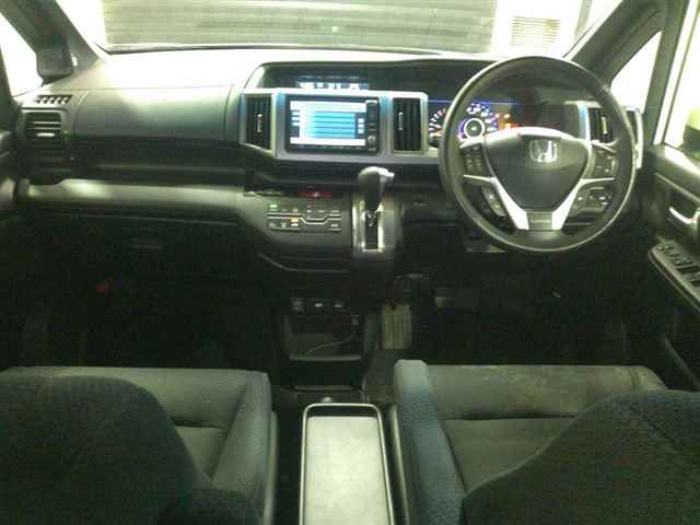 2012 Honda Stepwgn Zインターナビセレクション auction photo 5