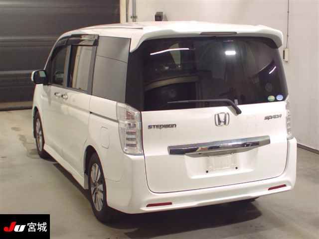 2012 Honda Stepwgn Zインターナビセレクション auction photo 2
