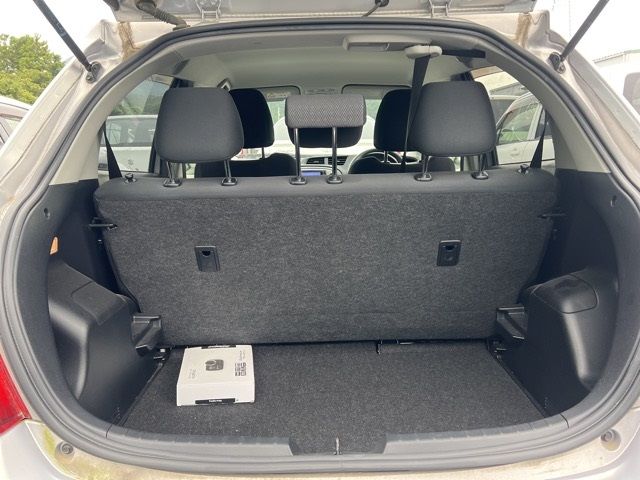 2014 Toyota Vitz F スマイルエディション auction photo 5