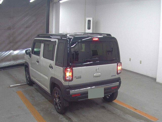 2025 Mazda フレアクロスオーバー Hybrid ZS auction photo 2