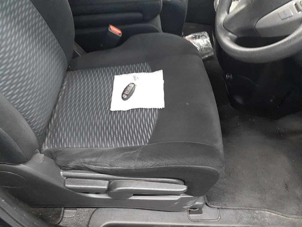 2012 Nissan Serena 20S auction photo 10