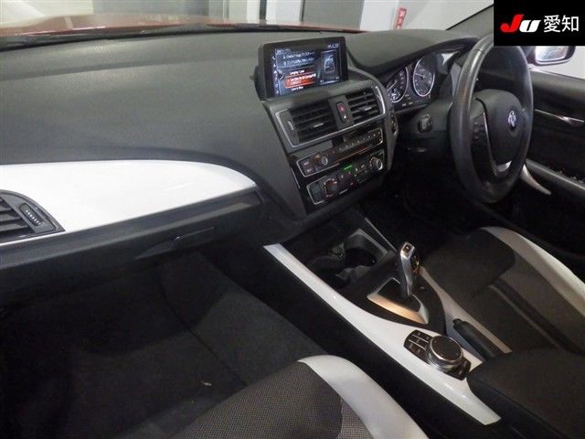 2017 BMW 1 Series 118d Style auction photo 3