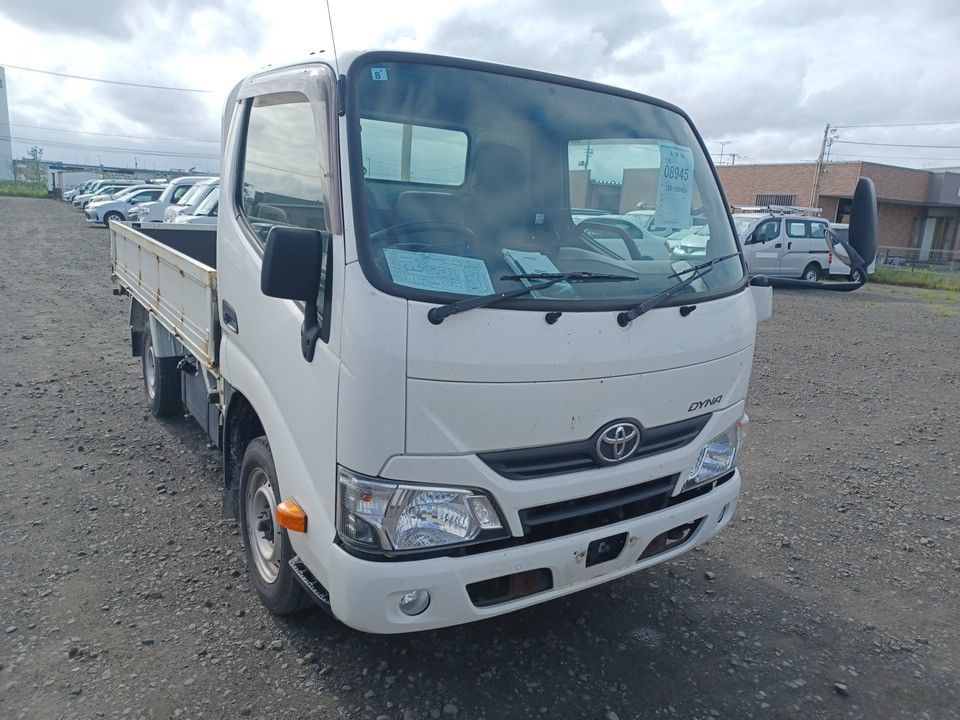 2020 Toyota Dyna auction photo 4