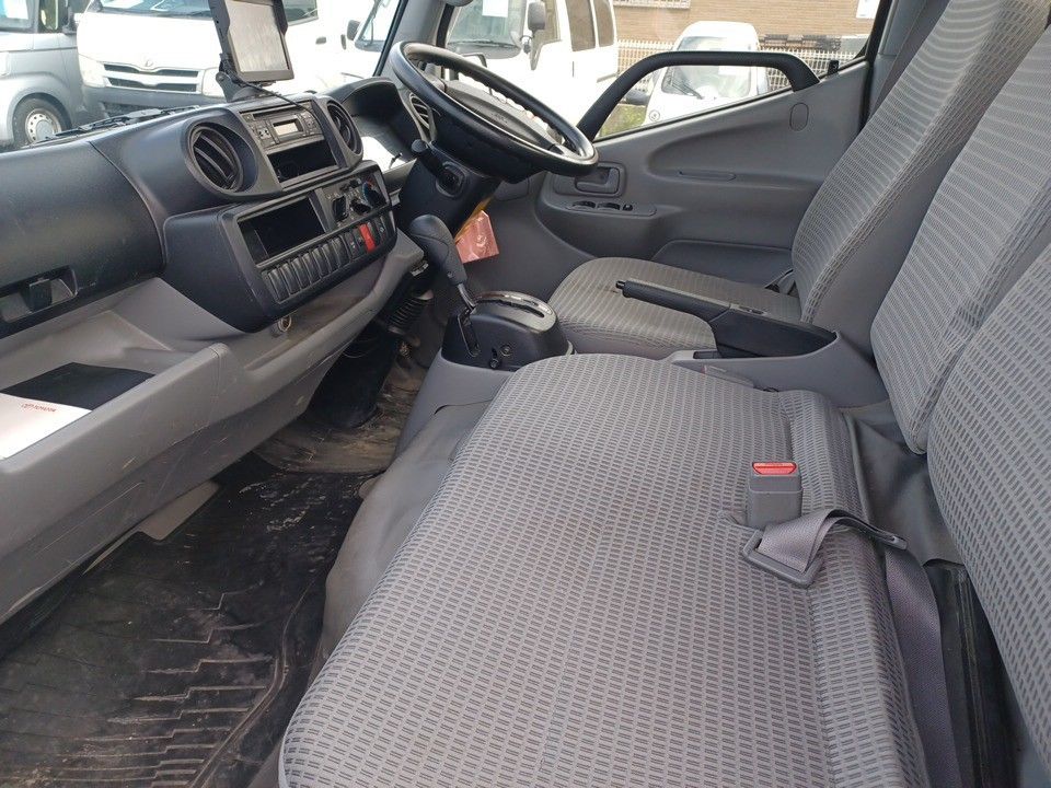 2020 Toyota Dyna auction photo 16