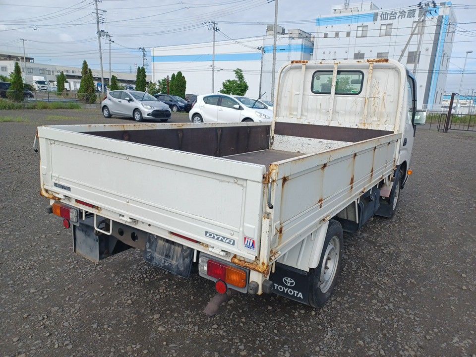 2020 Toyota Dyna auction photo 2