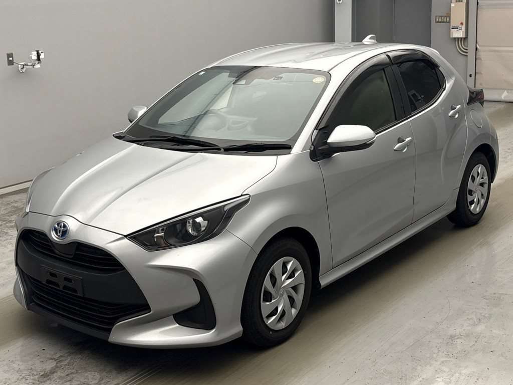 2023 Toyota Yaris X Japan auction vehicle