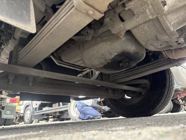 2015 Hino Dutro ヒラ auction photo 11