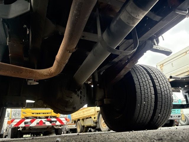2015 Hino Dutro ヒラ auction photo 10