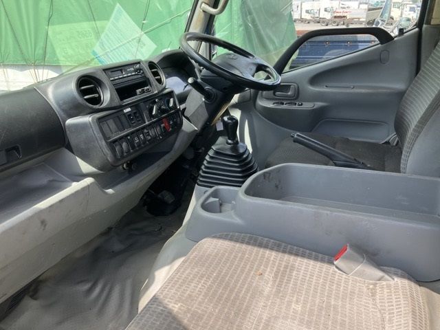 2015 Hino Dutro ヒラ auction photo 5