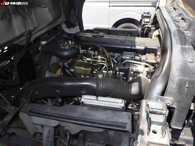 2004 Isuzu Elf 2t ワイドセミロング auction photo 10