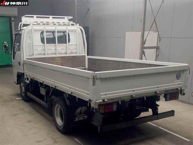 2004 Isuzu Elf 2t ワイドセミロング auction photo 2