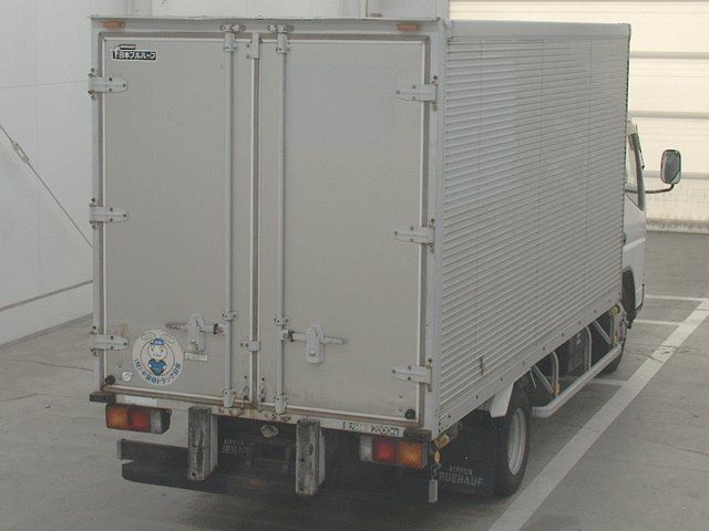 2006 Mitsubishi Fuso Canter バン auction photo 2