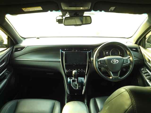 2020 Toyota Harrier プレミアムスタイルノアール auction photo 8