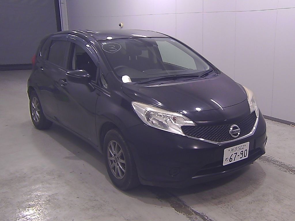 Japan Auction Vehicles 14 2016 Nissan ノート HB X auction photo