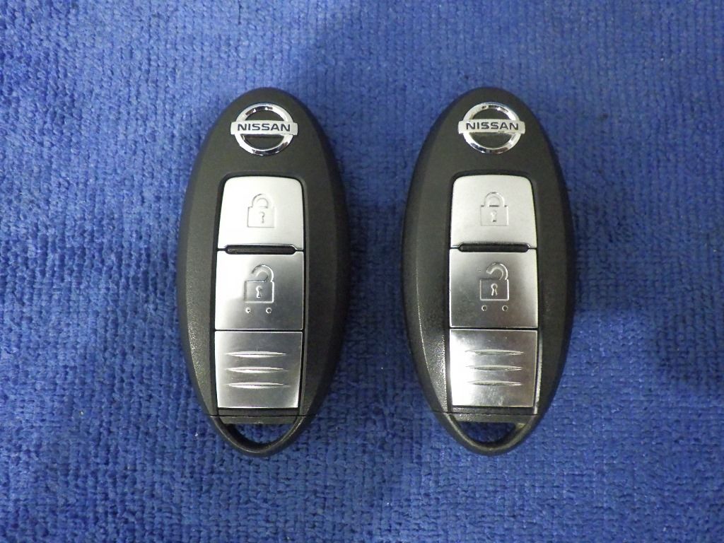 2016 Nissan ノート HB X auction photo 12