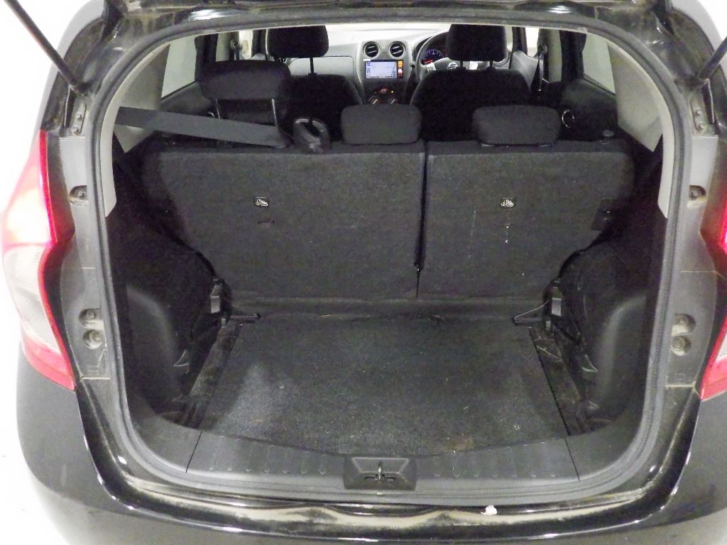2016 Nissan ノート HB X auction photo 8