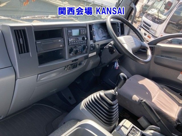 2013 Isuzu Forward Refrigerated PG auction photo 5