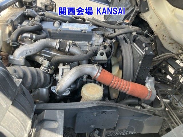 2013 Isuzu Forward Refrigerated PG auction photo 8