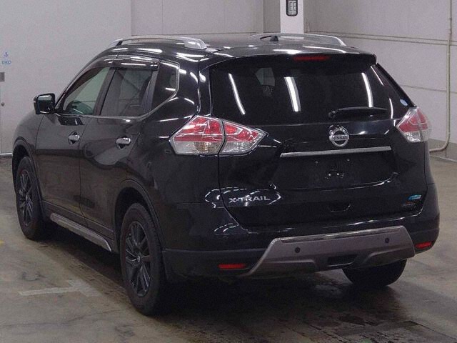 2015 Nissan X-Trail 20XブラエクXエマBP 4WD auction photo 2