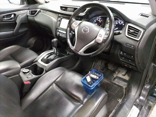 2015 Nissan X-Trail 20XブラエクXエマBP 4WD auction photo 3