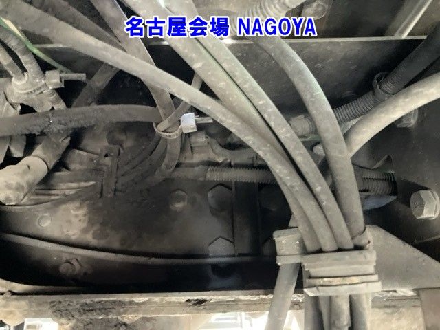 2005 Isuzu Giga トラクター auction photo 17