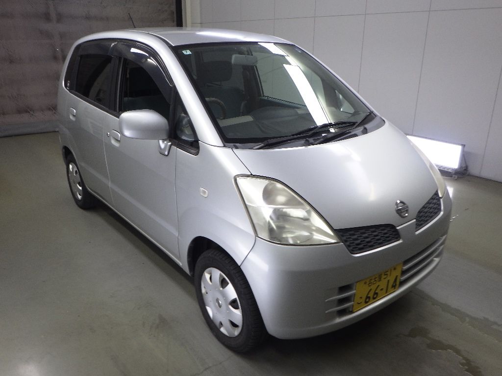 Japan Auction Vehicles 9 2002 Nissan モコ Q auction photo