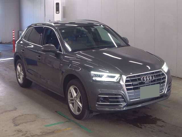 2018 Audi Q5 2.0TFSIQスポSラ 4WD Japan auction vehicle