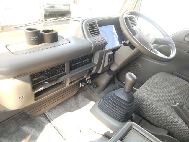 1996 Isuzu Elf wing auction photo 3