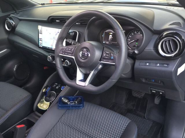 2021 Nissan Kicks X auction photo 3