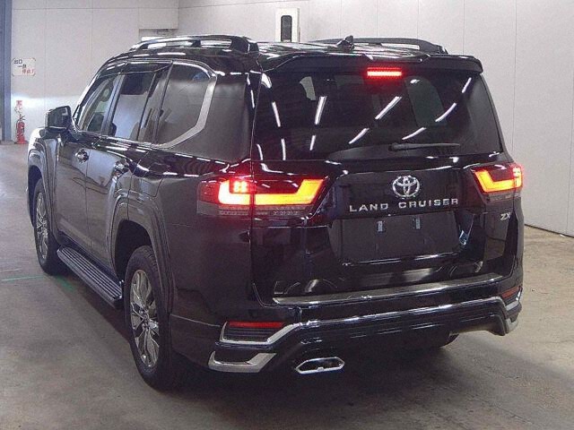 2024 Toyota Land Cruiser ZX 4WD auction photo 2