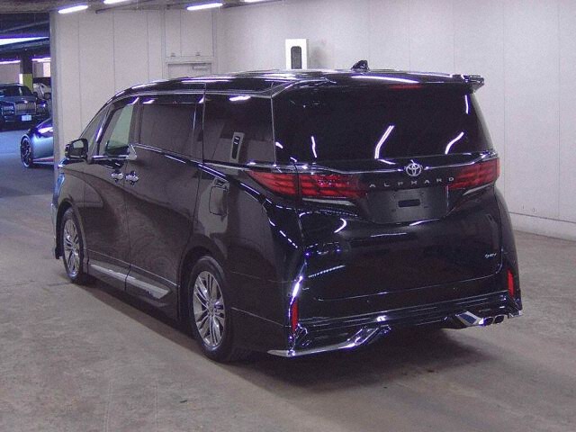 2025 Toyota Alphard Z auction photo 2