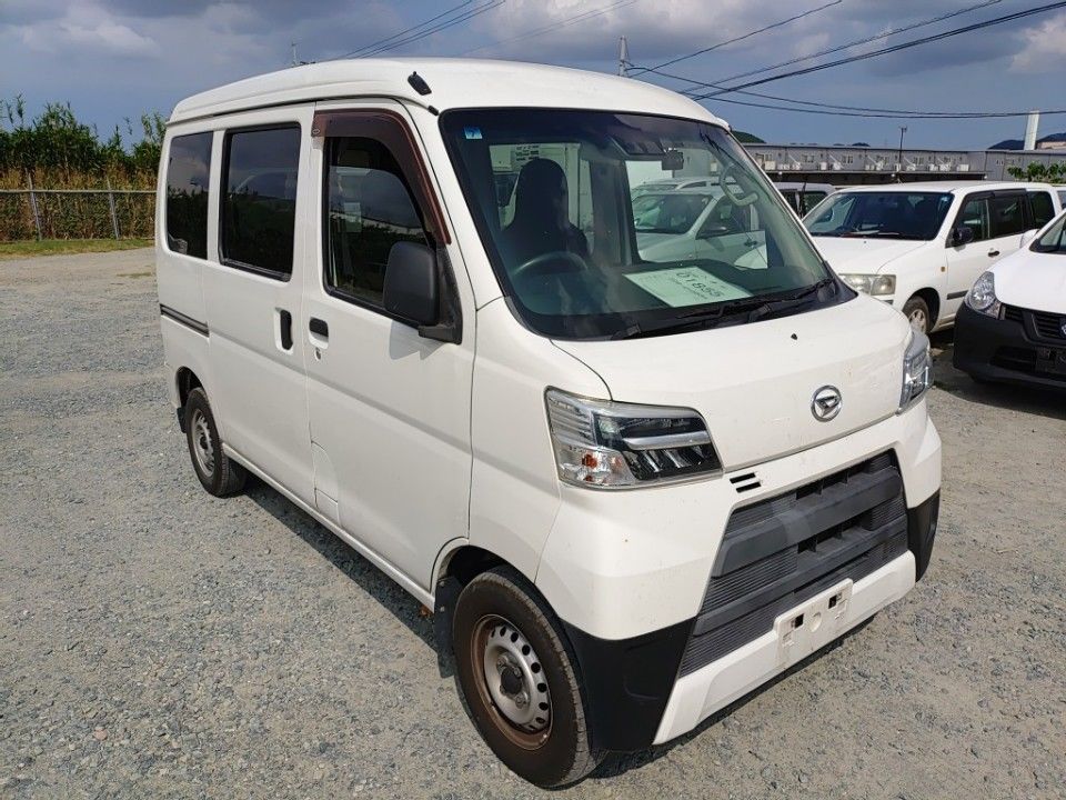 2020 Daihatsu ハイゼット カーゴ auction photo 4