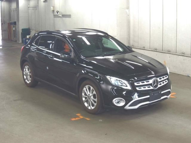 Japan Auction Vehicles 5 2017 Mercedes-Benz GLA 180 Radar Safety P auction photo