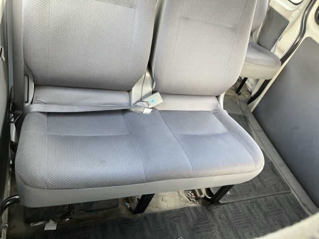 2007 Toyota Hiace ワゴン DX auction photo 11