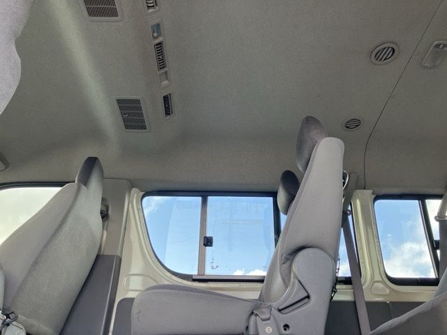 2007 Toyota Hiace ワゴン DX auction photo 10