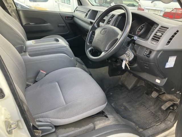 2007 Toyota Hiace ワゴン DX auction photo 8