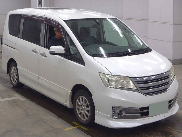 2011 Nissan Serena Rider 4WD Japan auction vehicle