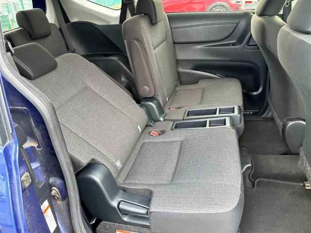 2022 Toyota Sienta X 4WD auction photo 7