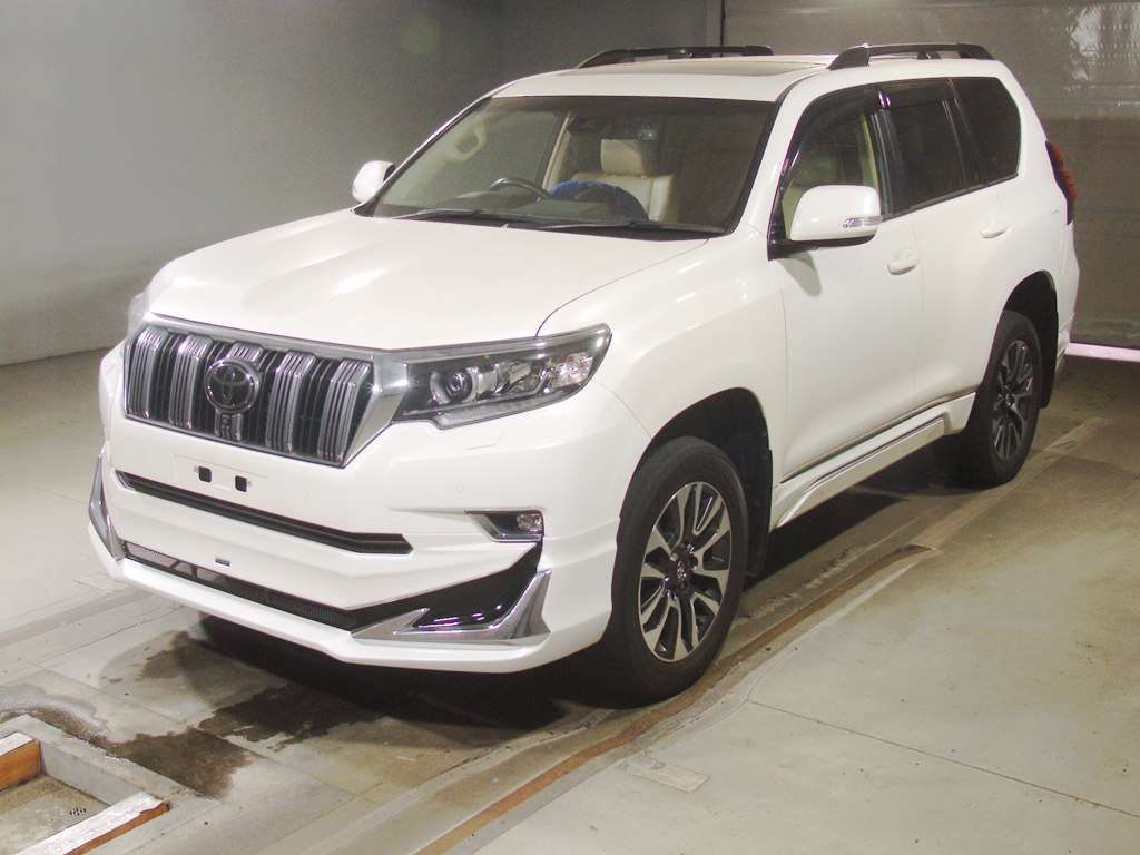 Japan Auction Vehicles 4 2021 Toyota Land Cruiser Prado TX L Package 4WD auction photo
