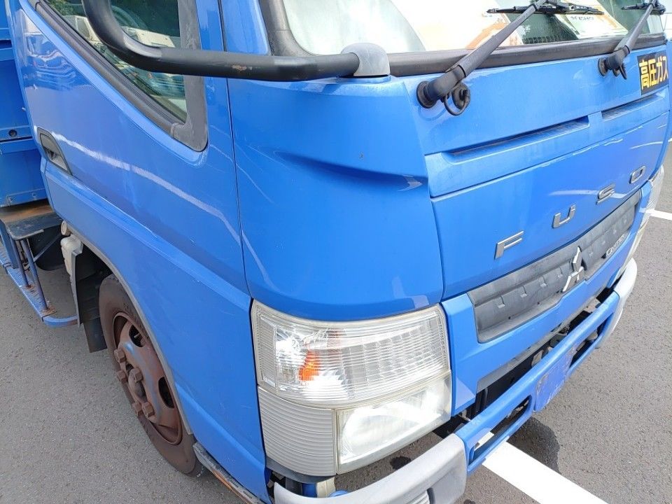 2011 Mitsubishi Fuso Canter auction photo 22