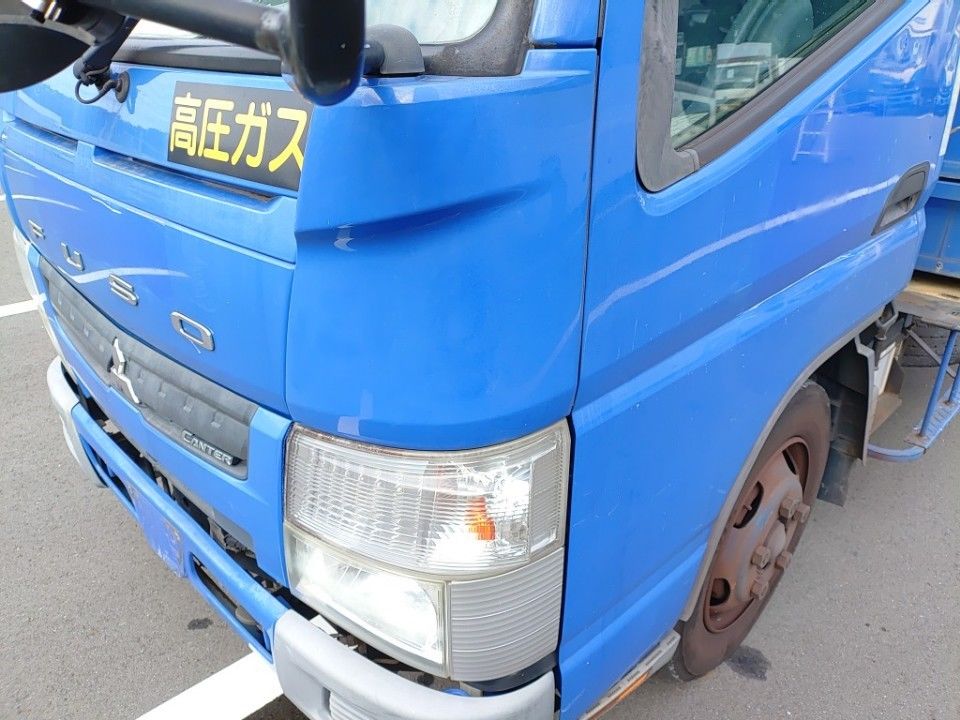 2011 Mitsubishi Fuso Canter auction photo 18