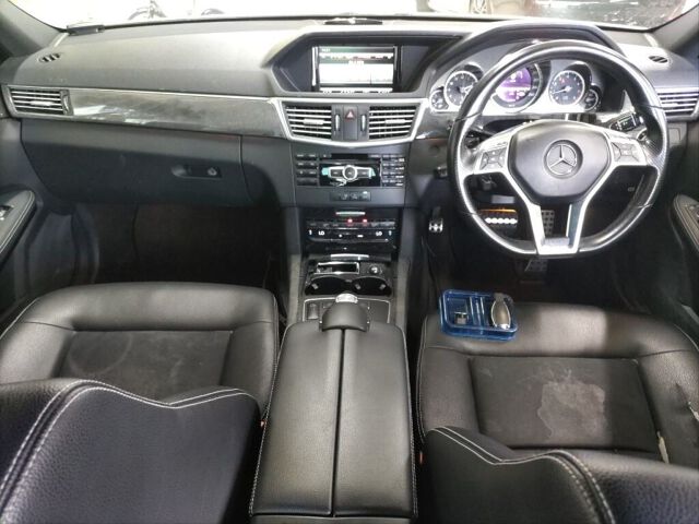 2013 Mercedes-Benz E-Class E250BエフAG RSP auction photo 3