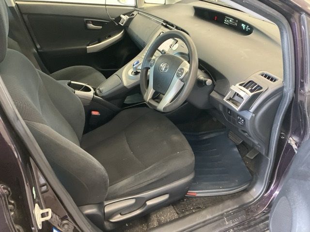 2014 Toyota Prius S auction photo 4