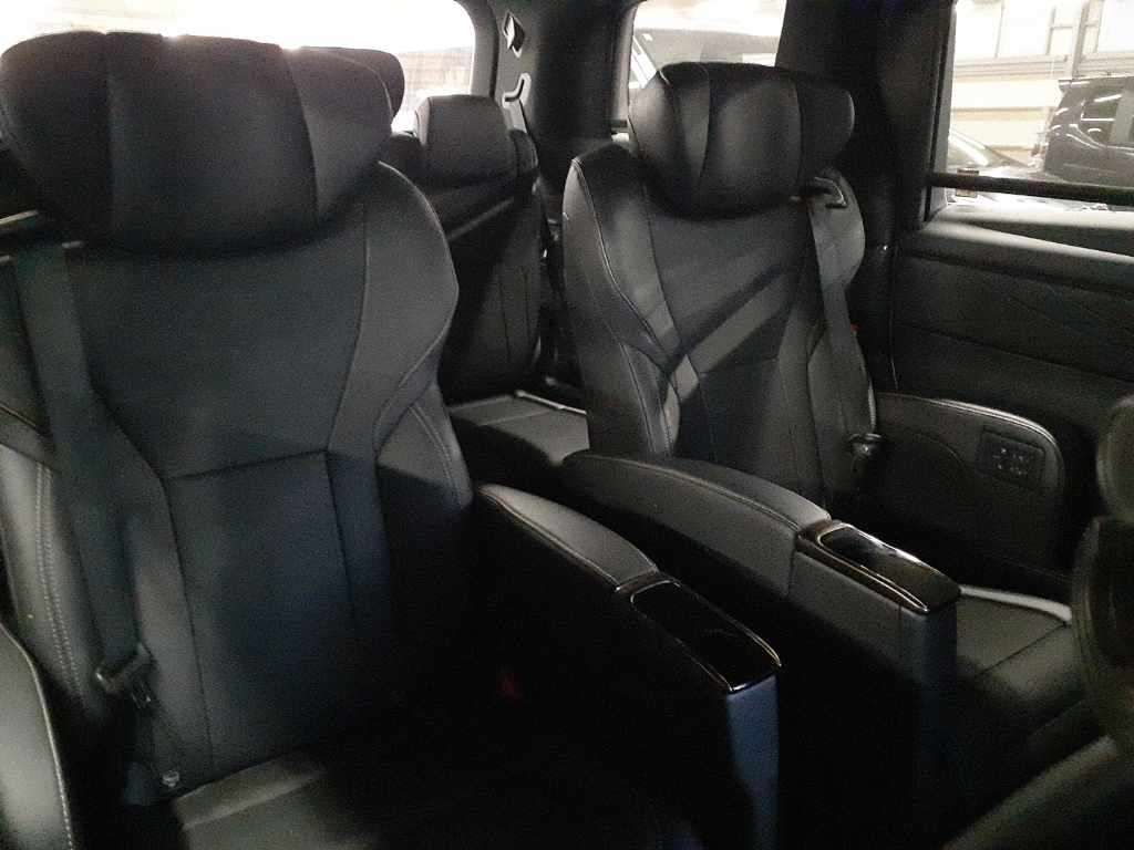 2023 Toyota Alphard Z auction photo 11