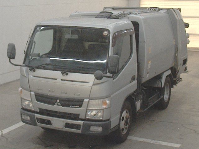Japan Auction Vehicles 10 2015 Mitsubishi Fuso Canter Garbage truck auction photo