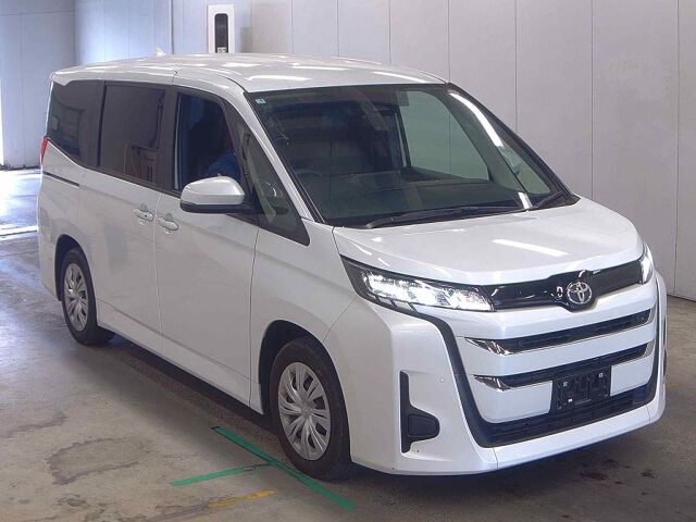 Japan Auction Vehicles 8 2025 Toyota Noah Hybrid X auction photo