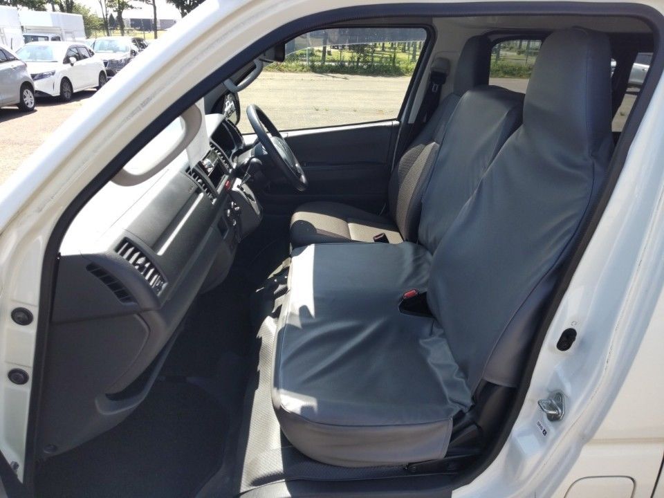 2020 Toyota ハイエース・ロング auction photo 16