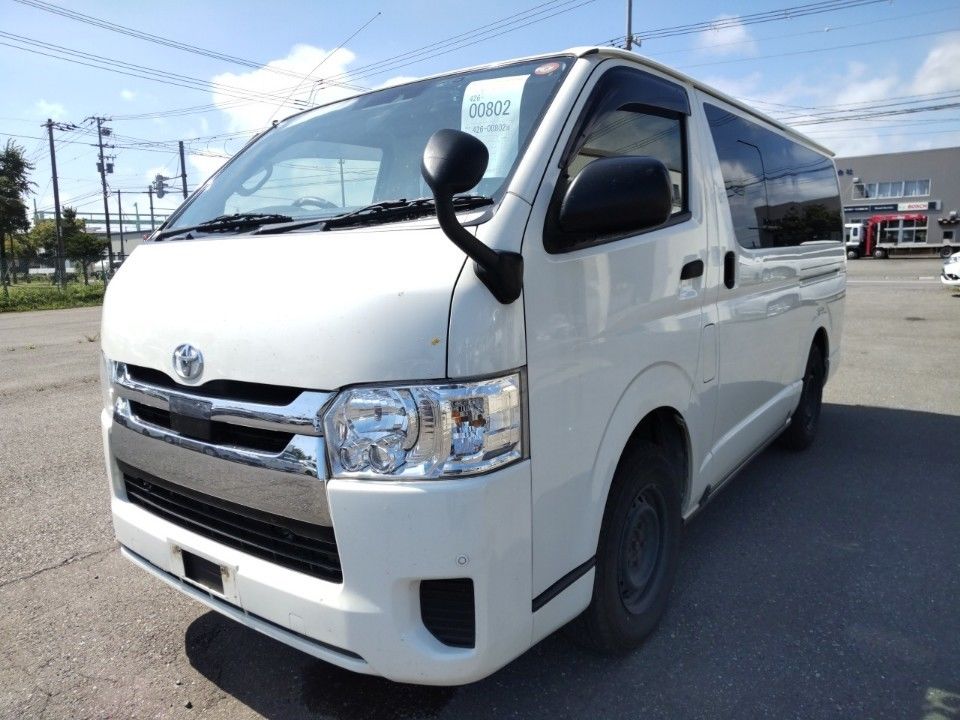 2020 Toyota ハイエース・ロング Japan auction vehicle