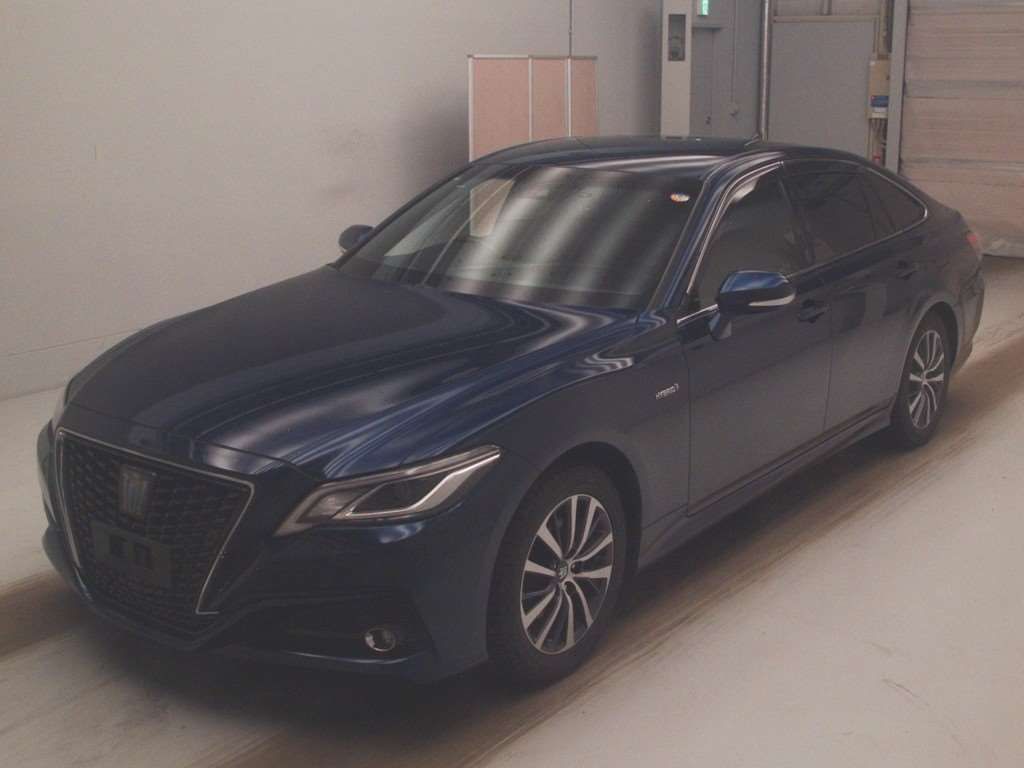 2020 Toyota Crown S Cパッケージ Japan auction vehicle